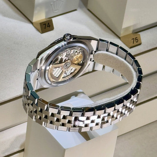 From precious metal GMT-Master II