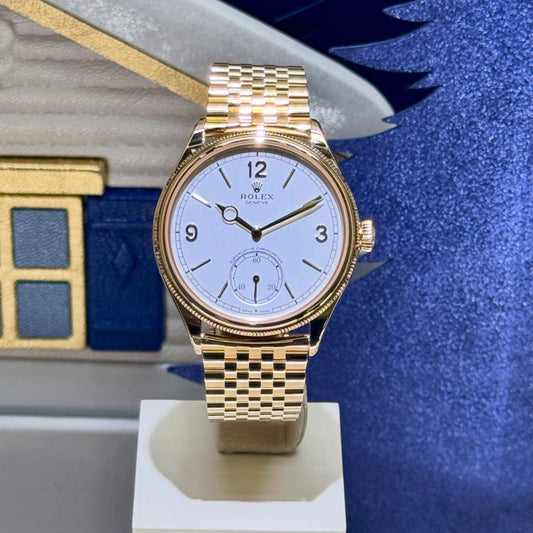 From precious metal GMT-Master II