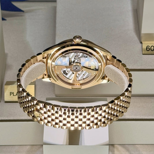 From precious metal GMT-Master II